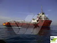 Navire d'approvisionnement à vendre