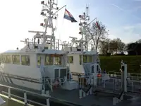 Bateau patrouilleur à vendre