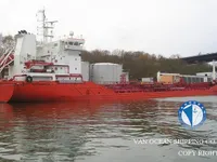 Pétrolier / chimiquier à vendre