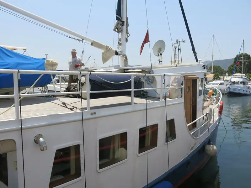 Chalutier à vendre