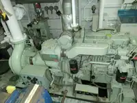 Bateau patrouilleur à vendre