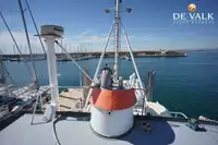 Navire de recherche à vendre