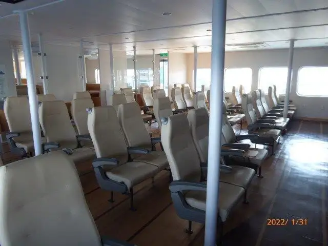 Navire-ferry à vendre