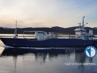 Navire frigorifique à vendre