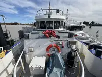 Bateau patrouilleur à vendre