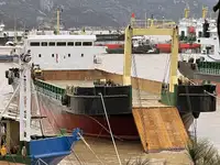 Navire de débarquement, citerne à vendre