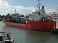 Navire de débarquement, citerne à vendre