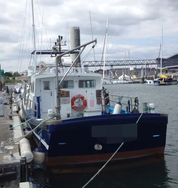 Bateaux de travail à vendre