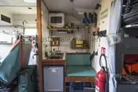 Navire de sauvetage à vendre