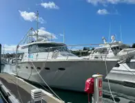 Navire de recherche à vendre