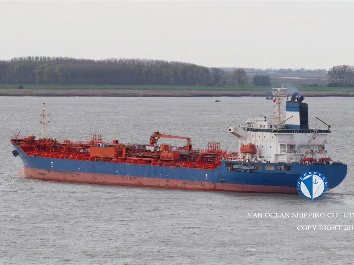 Pétrolier / chimiquier à vendre