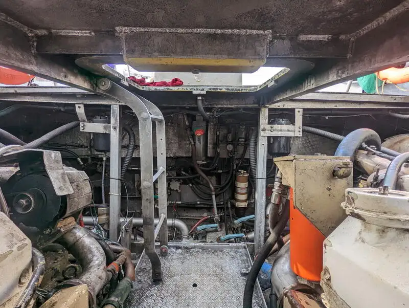 Bateaux de travail à vendre