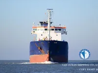 Pétrolier / chimiquier à vendre