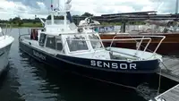 Navire d'arpentage à vendre
