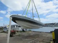 Bateau pneumatique semi-rigide à vendre