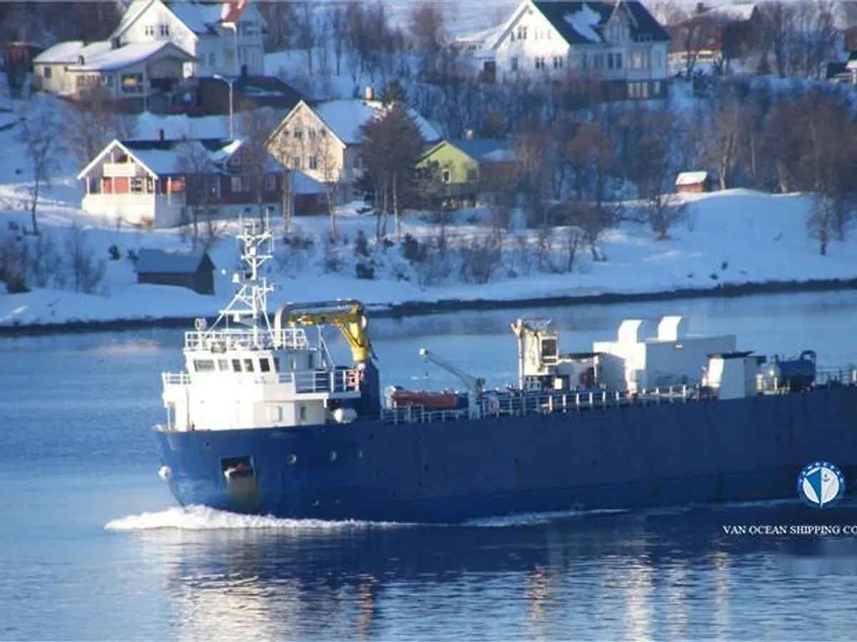 Navire frigorifique à vendre