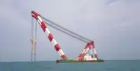 Navire grue à vendre