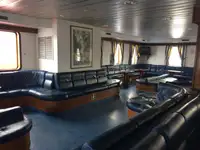 Navire-ferry à vendre