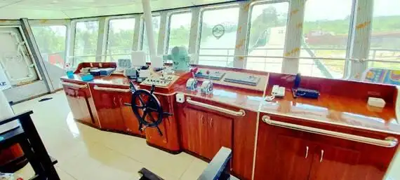 Navire de débarquement, citerne à vendre