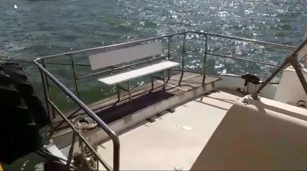Bateau de transport d'équipage à vendre