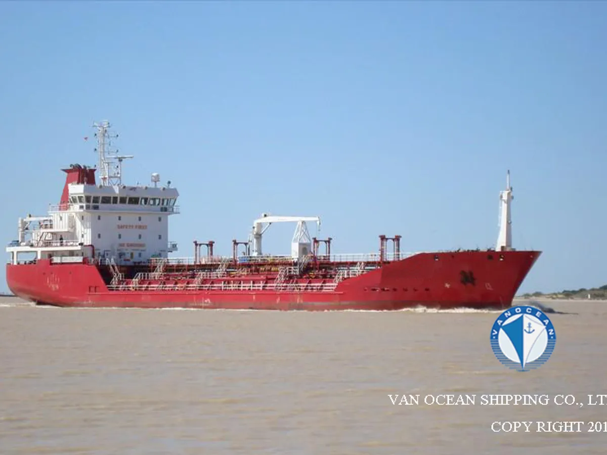 Pétrolier / chimiquier à vendre