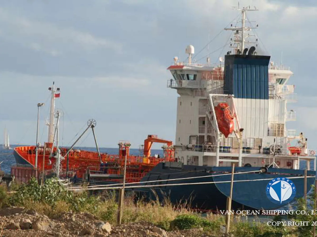 Pétrolier / chimiquier à vendre