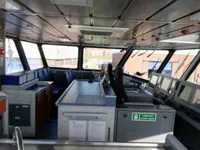 Bateau de transport d'équipage à vendre