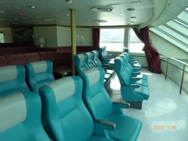 Navire-ferry à vendre
