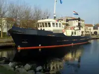 Bateau patrouilleur à vendre