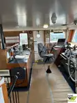 Navire d'approvisionnement à vendre