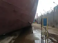 Navire frigorifique à vendre
