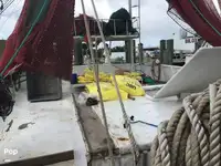 Chalutier à vendre