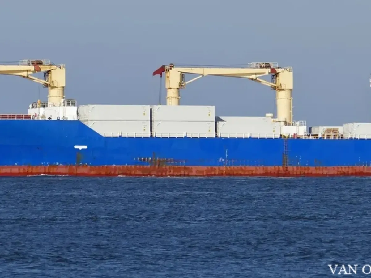 Navire frigorifique à vendre