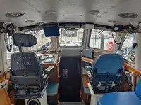 Navire d'arpentage à vendre