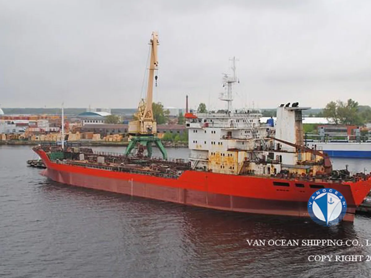 Pétrolier / chimiquier à vendre