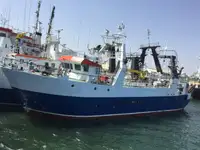 Chalutier à vendre