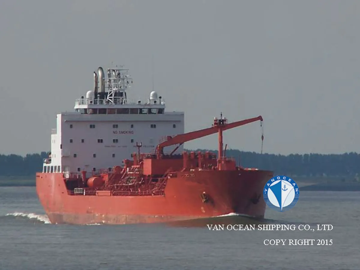 Pétrolier / chimiquier à vendre