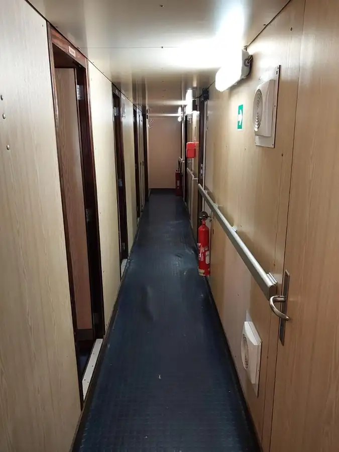 Navire porte-conteneurs à vendre
