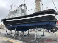 Bateau pilote à vendre