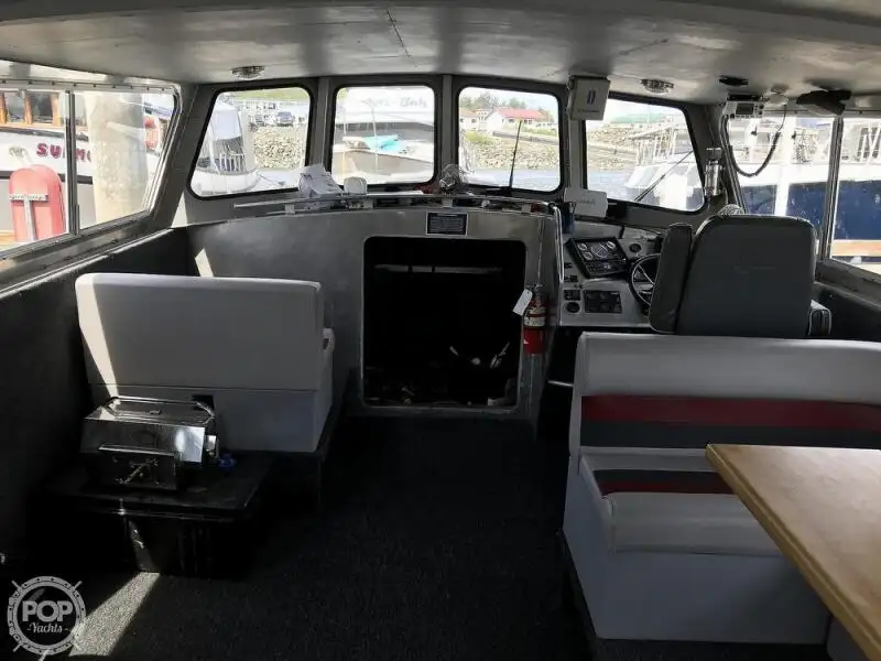 Bateau de transport d'équipage à vendre