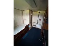 Navire d'approvisionnement à vendre