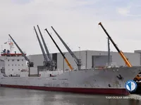 Navire frigorifique à vendre