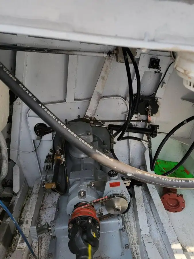 Bateau de transport d'équipage à vendre