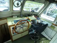 Bateaux de travail à vendre