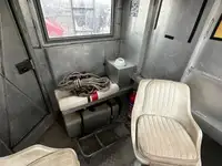 Bateau patrouilleur à vendre