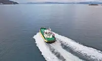 Bateau-pompier à vendre
