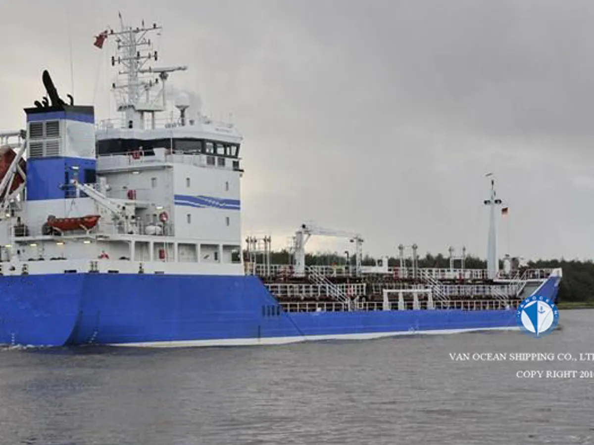 Pétrolier / chimiquier à vendre