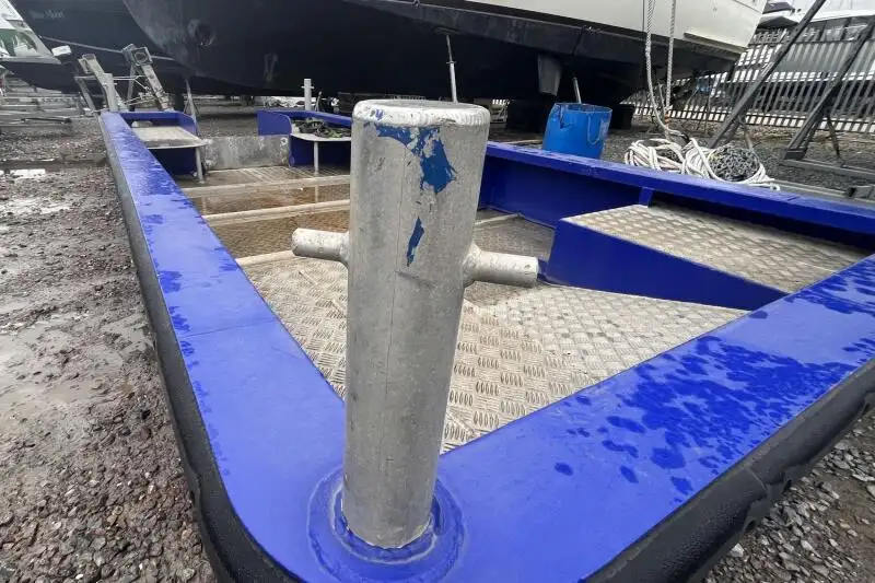 Navire-ferry à vendre