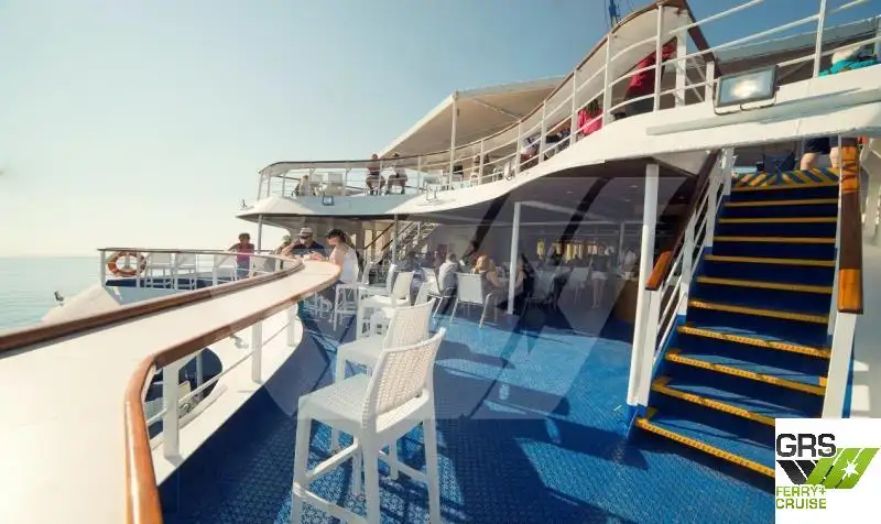 Navire de passagers à vendre