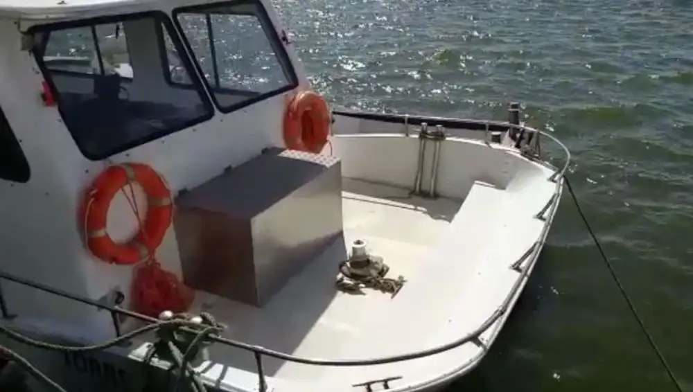 Bateau de transport d'équipage à vendre